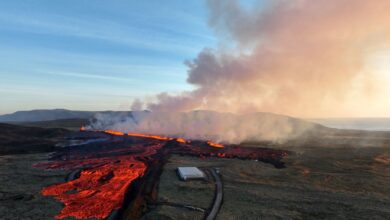 Iceland lava grindavik volcano eruption