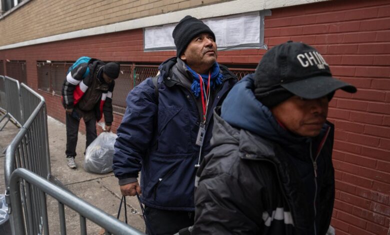 Migrants shelter snow nyc