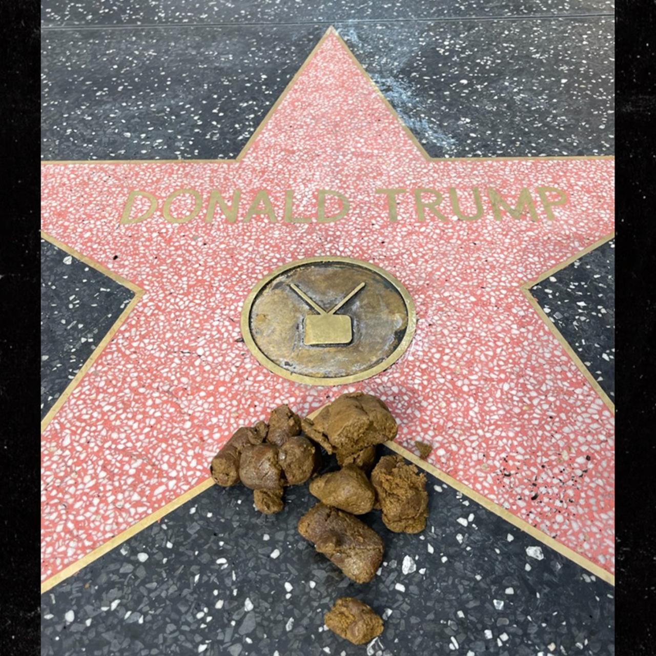 Trump donald republican speech crowd candidate outdoes himself defiant