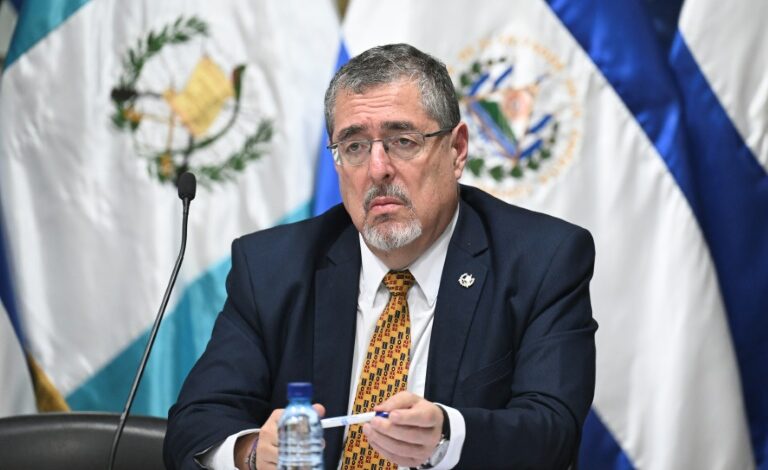 Guatemala presidente bernardo arevalo