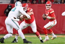 Peacock nfl streaming playoffs dolphins chiefs