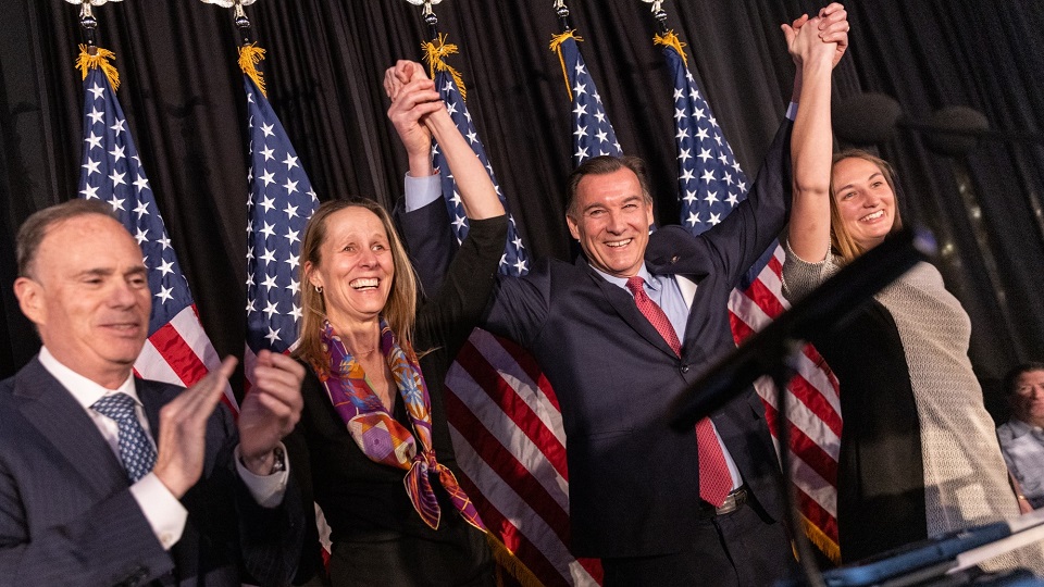 Suozzi democrats win santos
