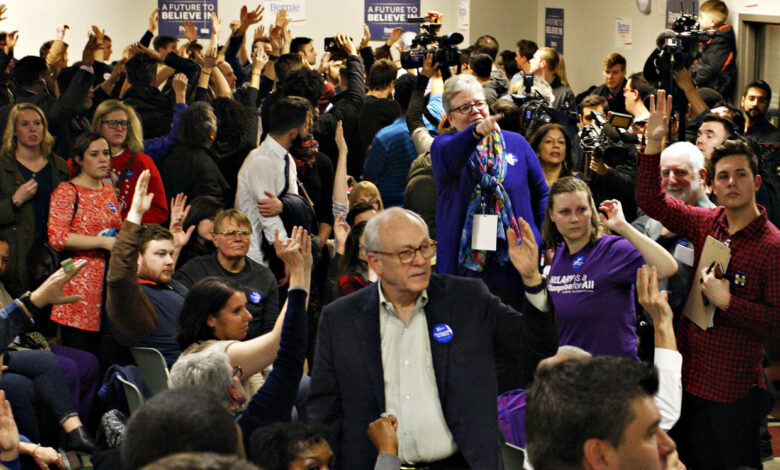 Iowa caucus state politics