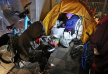 Chicago migrants shelter weather