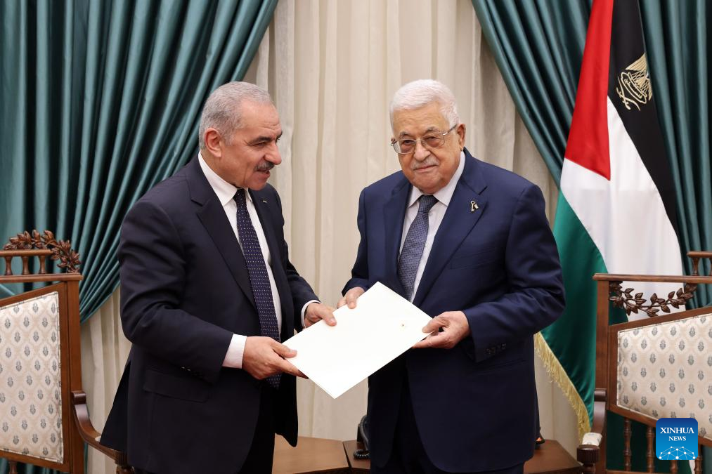 Palestinian authority government pm resigns