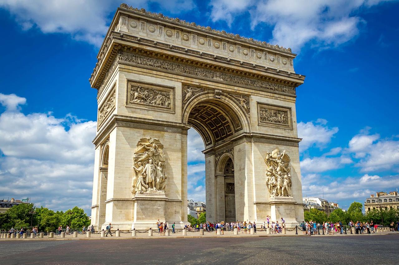 France slavery national monument basilica