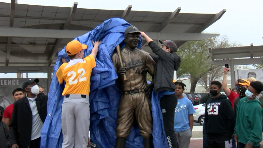 Jackie robinson statue destroyed wichita baseball league