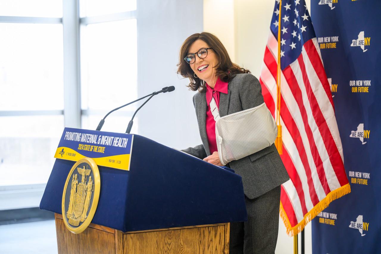 Hochul prenatal care maternal mortality