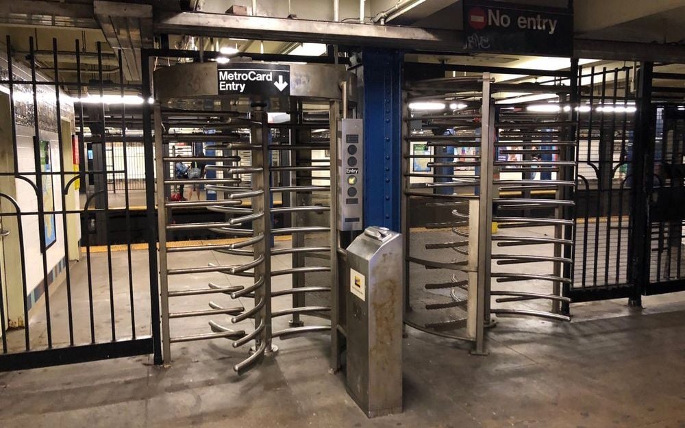 Subway mta fare gates