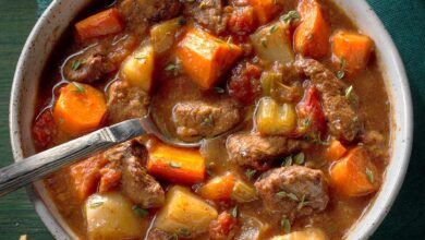 Stew fashioned crockpot meal pot crock seasoning cooked delicious potatoes bestrecipepicks slowcooker celery carrots healthy dinners stewing keto tender jambalaya