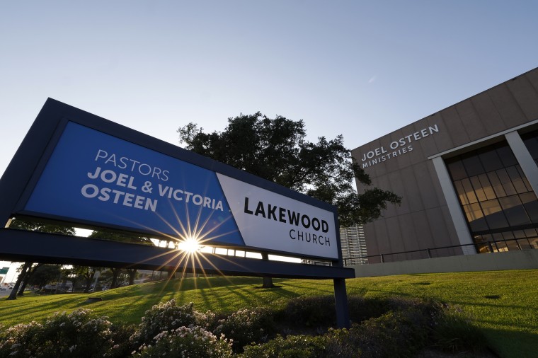 Houston lakewood church shooting