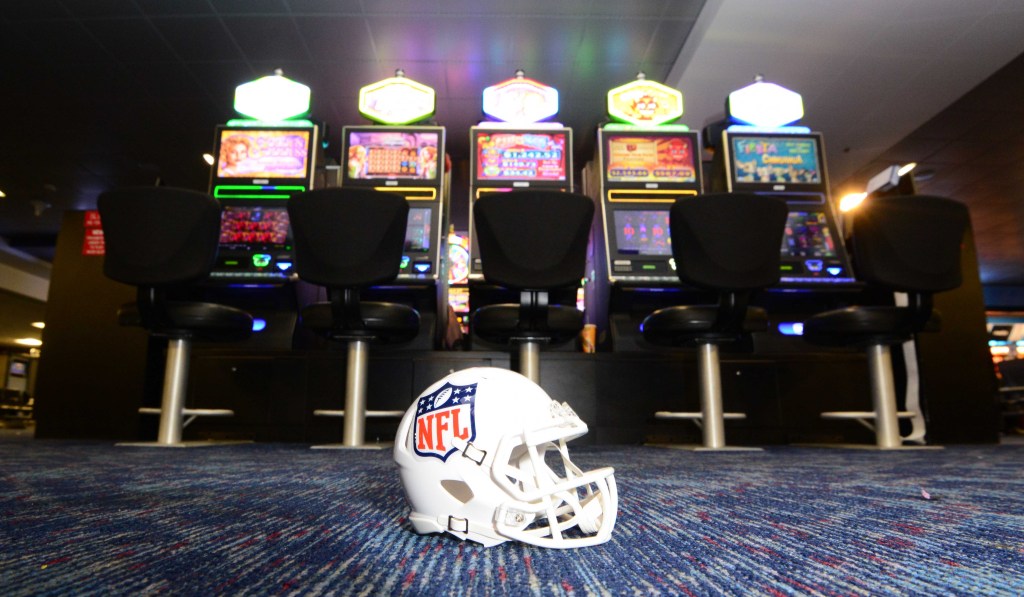 Super bowl gambling rules nfl players las vegas