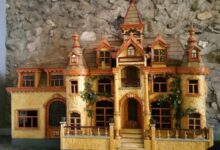 Uk royal dolls house windsor