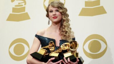 Swift grammy award accomplishments 52nd annual career swifts musician